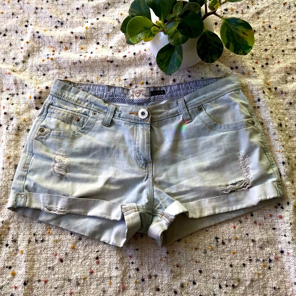 River Island light denim shorts